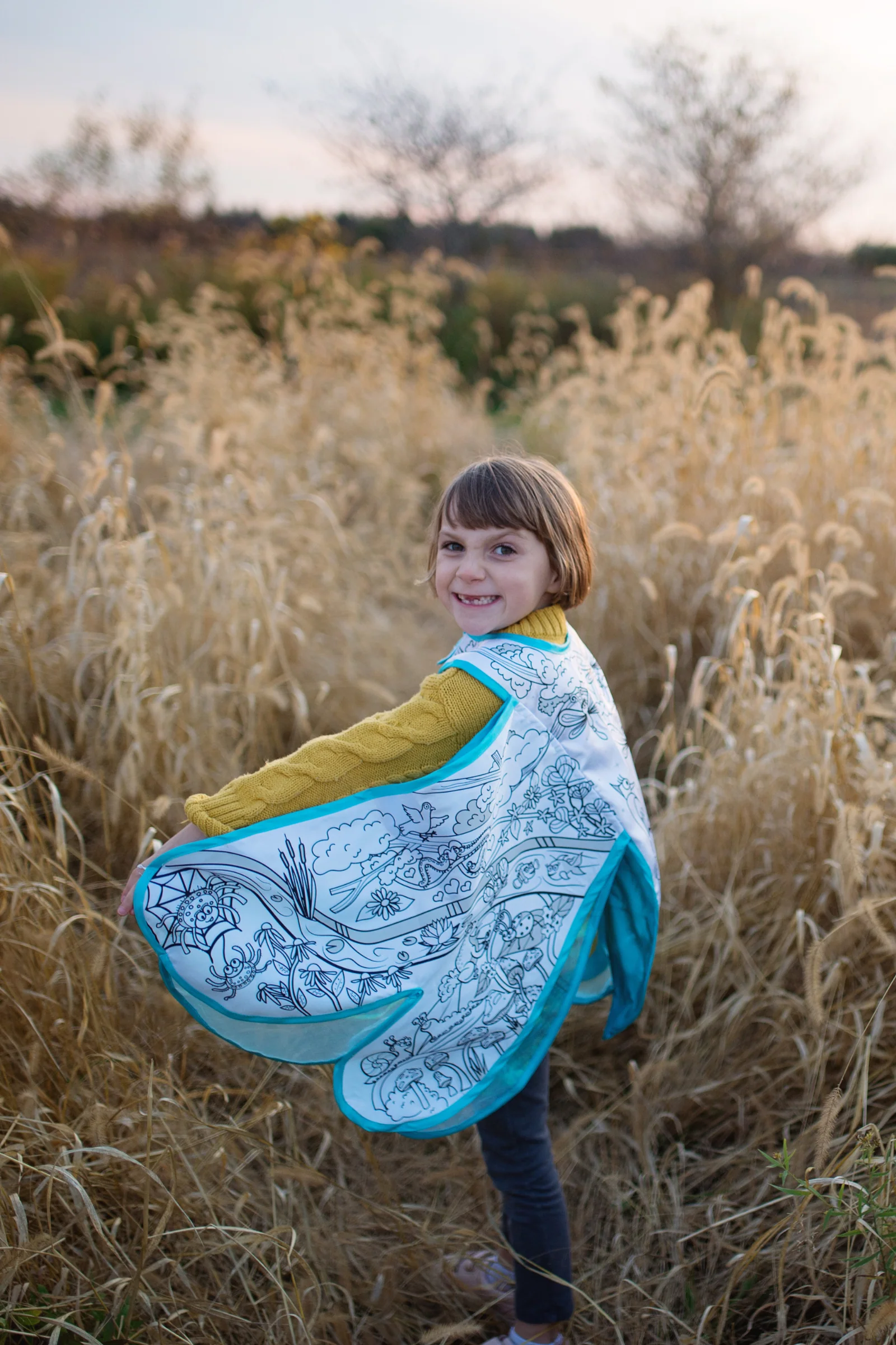 Colour-A-Dragon Fly Wings Cape - Image 2