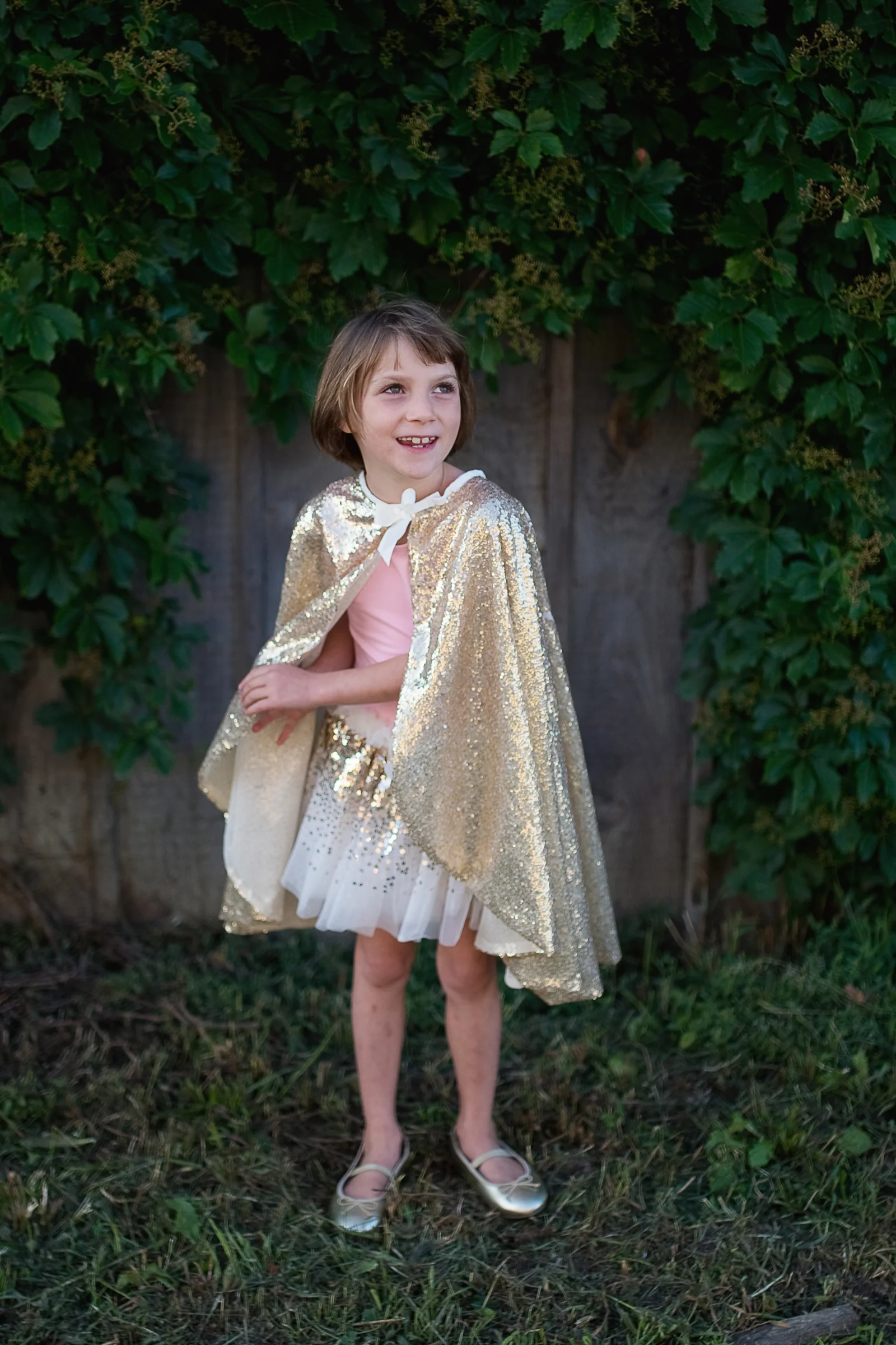 Sequins Cape - Image 3